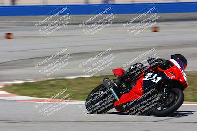 media/Apr-23-2022-Fastrack Riders (Sat) [[cb2d6ae73d]]/LEVEL 4/1PM TURN 6 OUTSIDE/